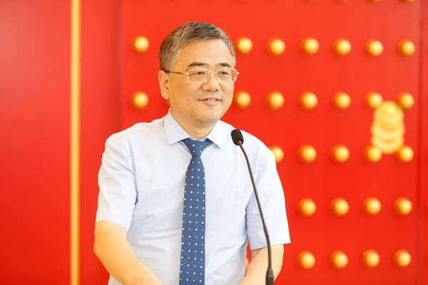 ���³����(ͼ1)